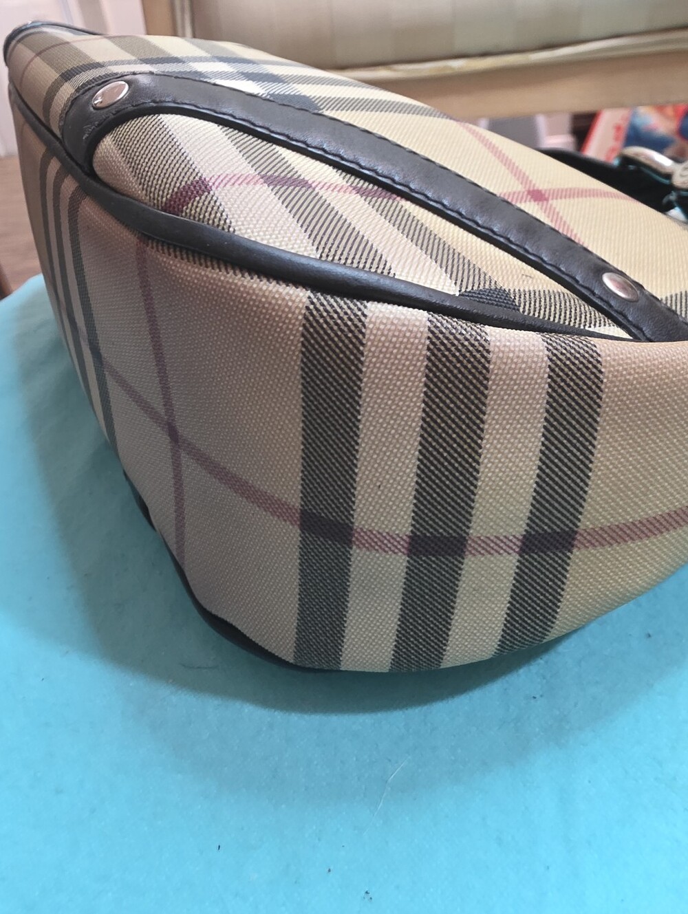 GENUINE BURBERRY PURSE SATCHEL GOOD PRE OWNED CONDITION SEE DESCRIPTION - Picture 13 of 17